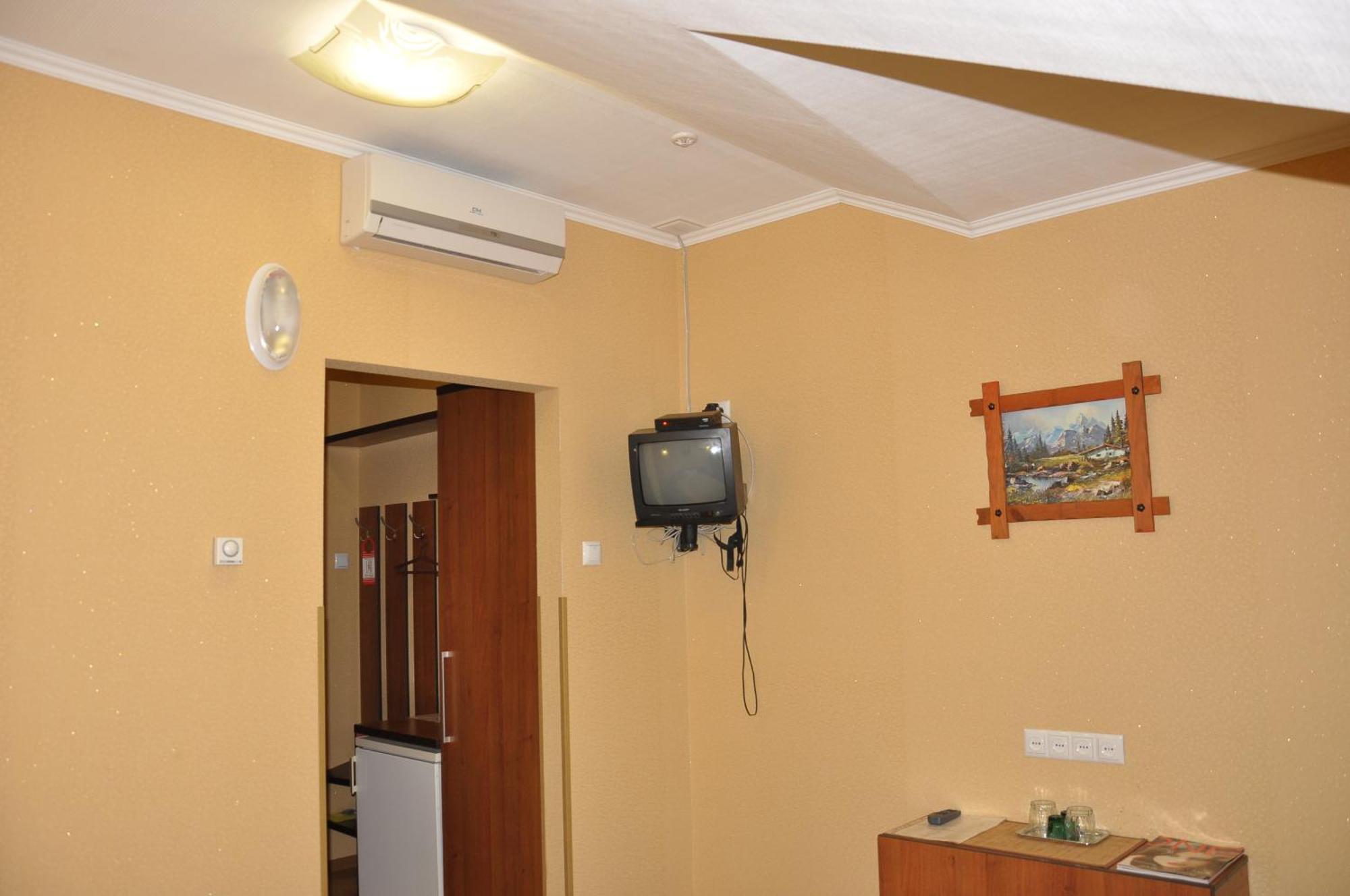 Focus Hotel Khust Oda fotoğraf